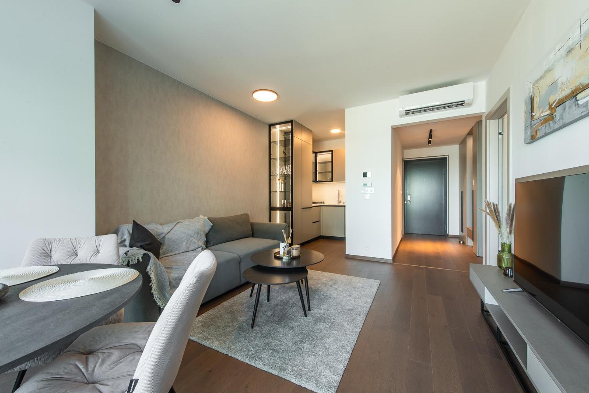 Nikas Eurovea Apartments - Free Parking บราติสลาวา ภายนอก รูปภาพ