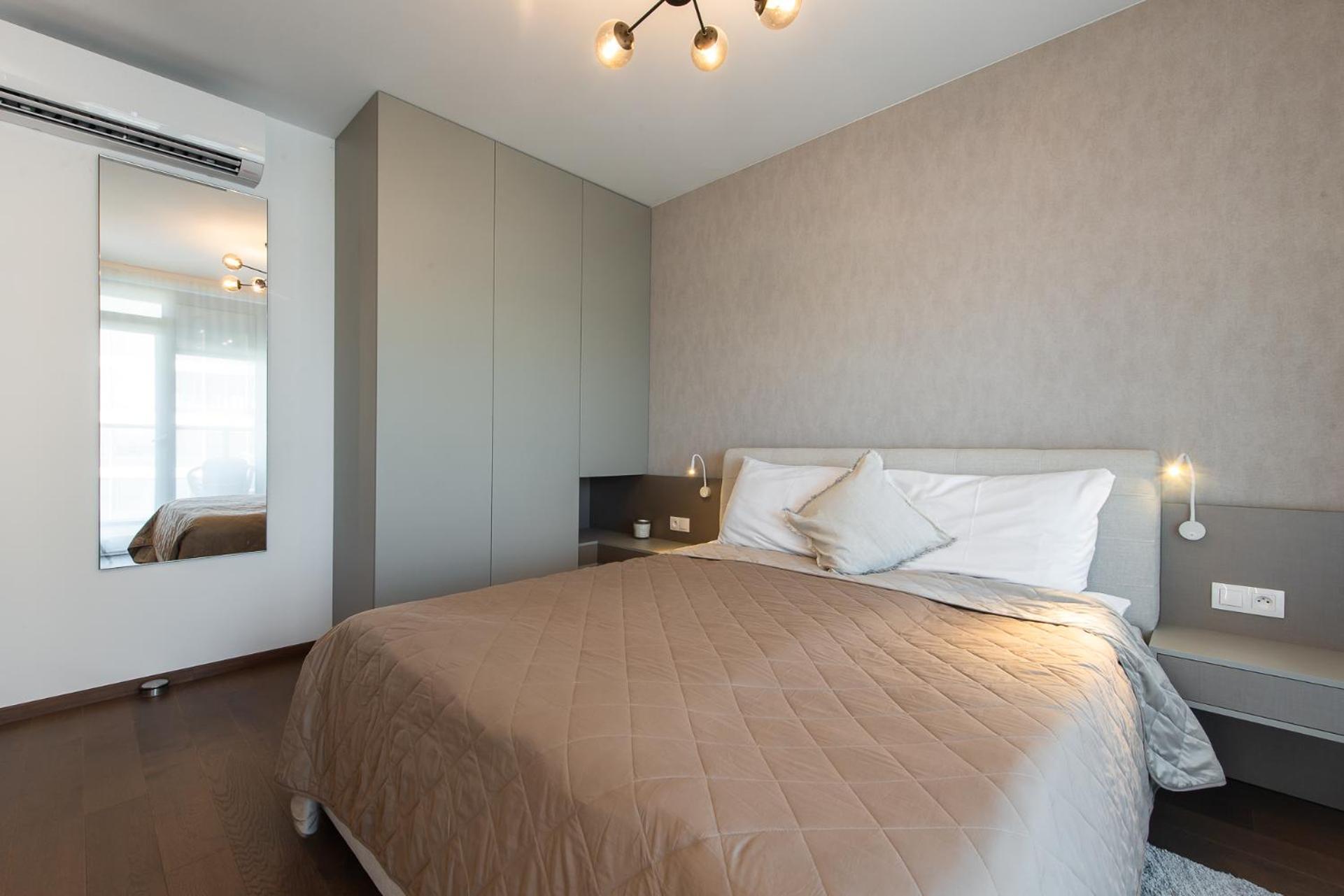 Nikas Eurovea Apartments - Free Parking บราติสลาวา ภายนอก รูปภาพ